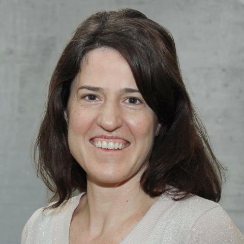 Dominique Riek-Loher